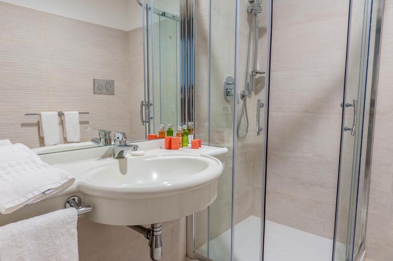 Acacia Marina Hotel Marina di Ragusa Room photo
